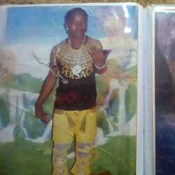 AskyYeboah's Chat & Dating Profile