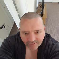 Bigbearjohn's Chat & Dating Profile