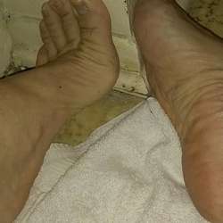 Bottom4topmen's Chat & Dating Profile