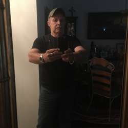 Budd's Chat & Dating Profile