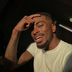 Chocolate8inc's Chat & Dating Profile