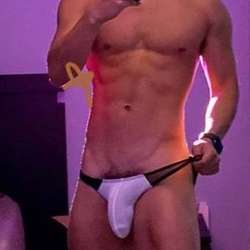 DawsonEllis's Chat & Dating Profile