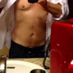 DrakeParker's Chat & Dating Profile