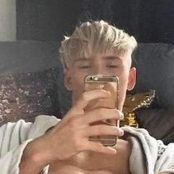 FingerLikin18's Chat & Dating Profile