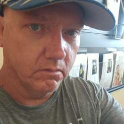 Gaydude69's Chat & Dating Profile