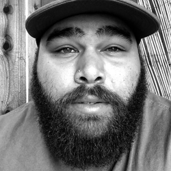 Iwantosuck's Chat & Dating Profile