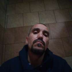 Jonathan314's Chat & Dating Profile