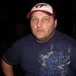 Looking4more's Chat & Dating Profile