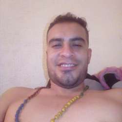 Lui3313's Chat & Dating Profile