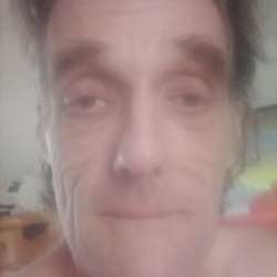 Robett's Chat & Dating Profile