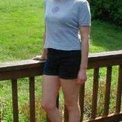 Shellyzbi's Chat & Dating Profile