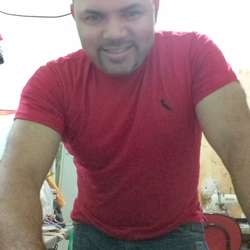 Tonidays's Chat & Dating Profile