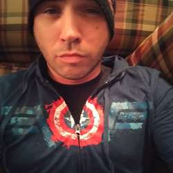 Tristanmr's Chat & Dating Profile