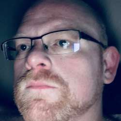 barebottompig79's Chat & Dating Profile