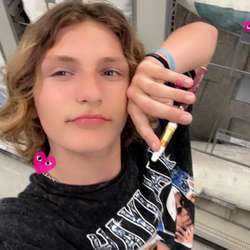 bentley530's Chat & Dating Profile