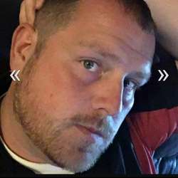 bradbear3star's Chat & Dating Profile