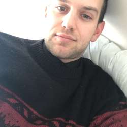 bttmboy4dad's Chat & Dating Profile