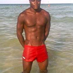 hotpogoboy's Chat & Dating Profile