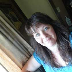 lori41's Chat & Dating Profile
