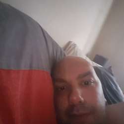 mgee1979's Chat & Dating Profile