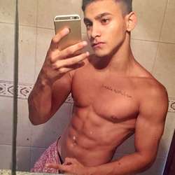 musclesmasculine's Chat & Dating Profile