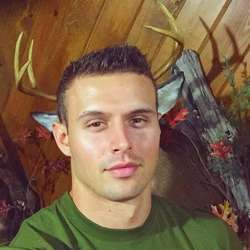 rockwell1122's Chat & Dating Profile