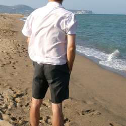 shortsboys's Chat & Dating Profile