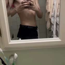 virginboy18's Chat & Dating Profile